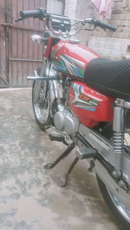 Honda 125.2023 model . 03477178796 whatsap. call 1