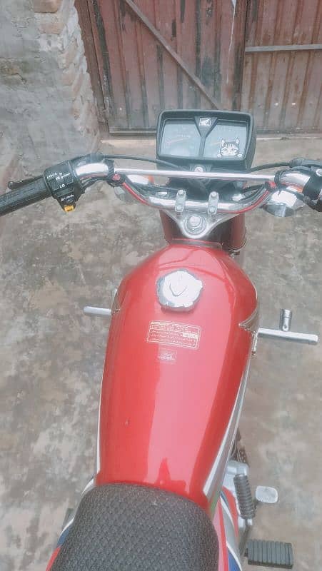 Honda 125.2023 model . 03477178796 whatsap. call 3