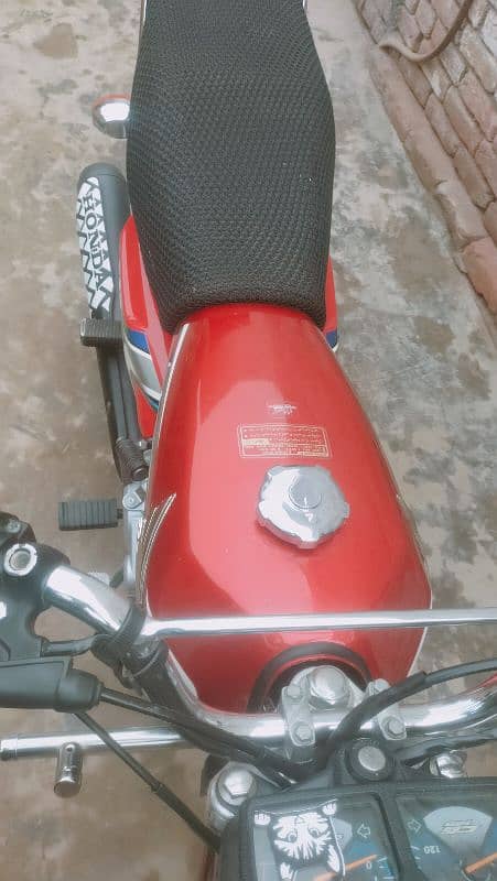 Honda 125.2023 model . 03477178796 whatsap. call 5