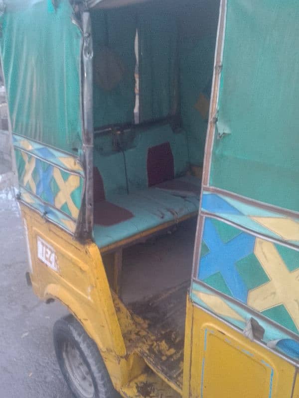 Tez raftar auto rickshaw 1