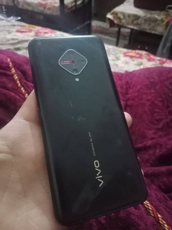 vivo s1 pro 4