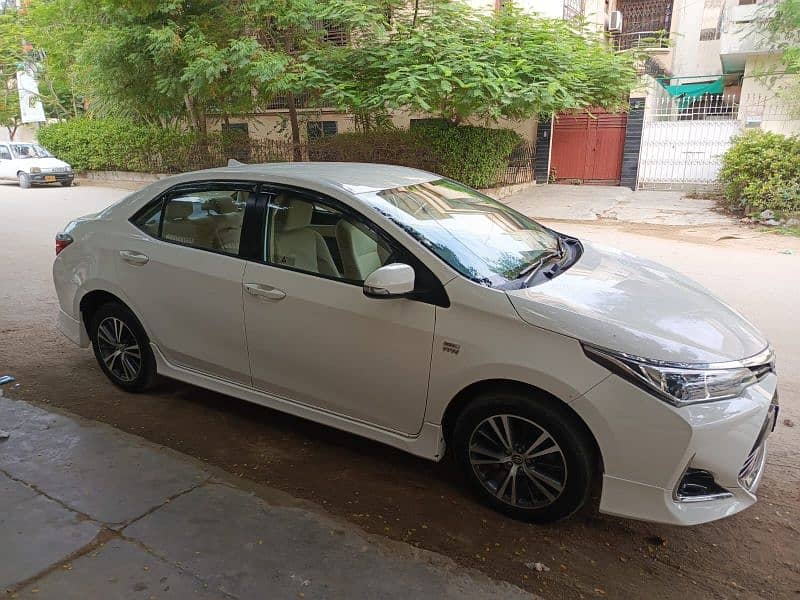 corolla Altis 1.6 2021 4