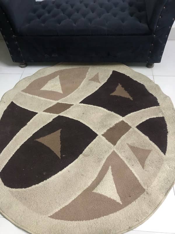 Tow Round rugs 1