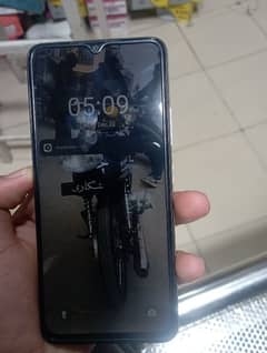 itel A 70 4 / 128