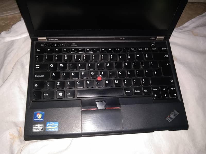 Lenovo Thinkpad X230 8