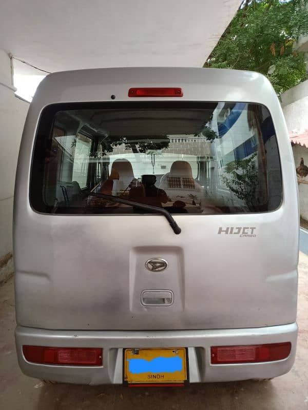 Daihatsu Hijet 2011 3