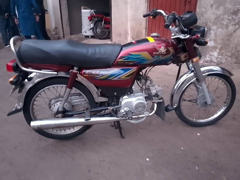 Honda CD 70 model 2021 03127915119 0