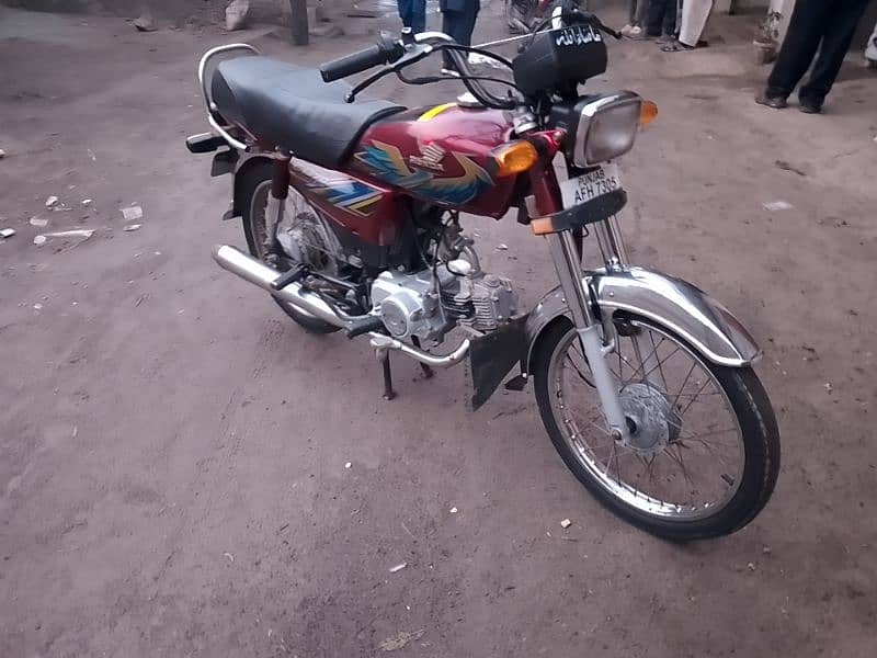 Honda CD 70 model 2021 03127915119 3