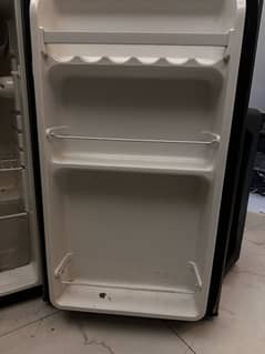 imported wansa fridge along with fridge rack for sale