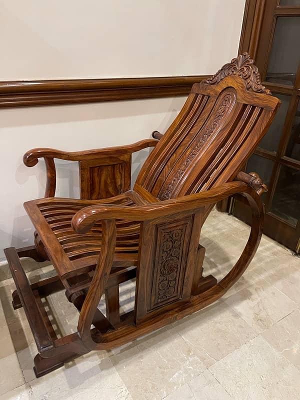 Wooden rocking chair 0