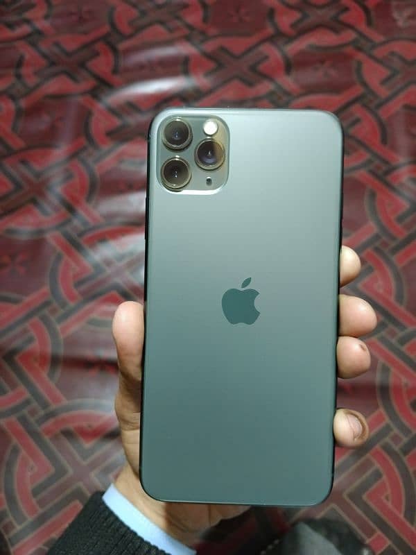 iphone 11pro max icloud lga gaya ha 0