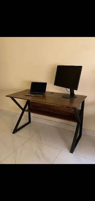 Pc table 2x4 1