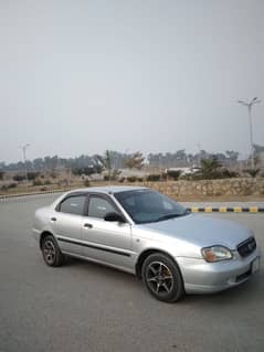 Suzuki Baleno 2004