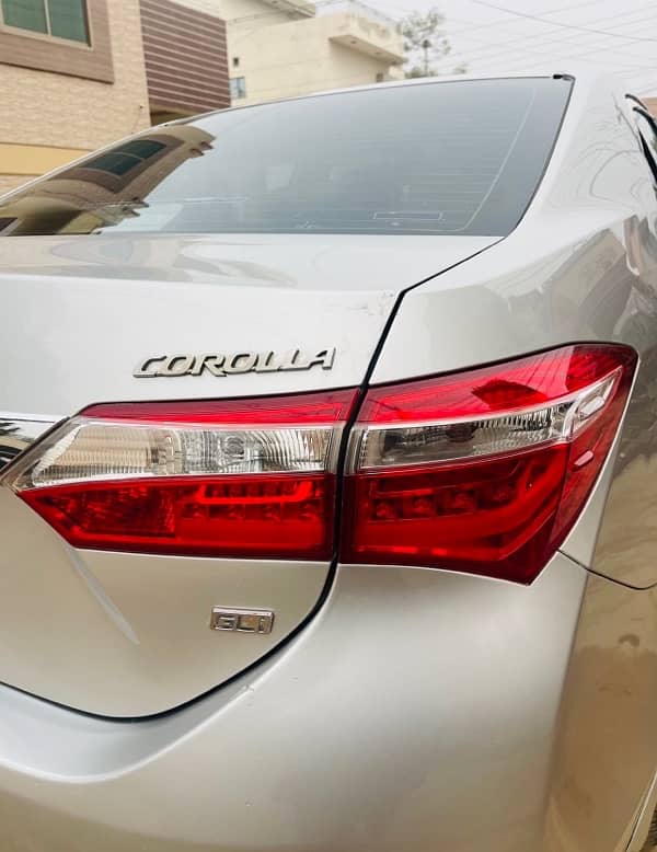 Toyota Corolla GLI 2017 11