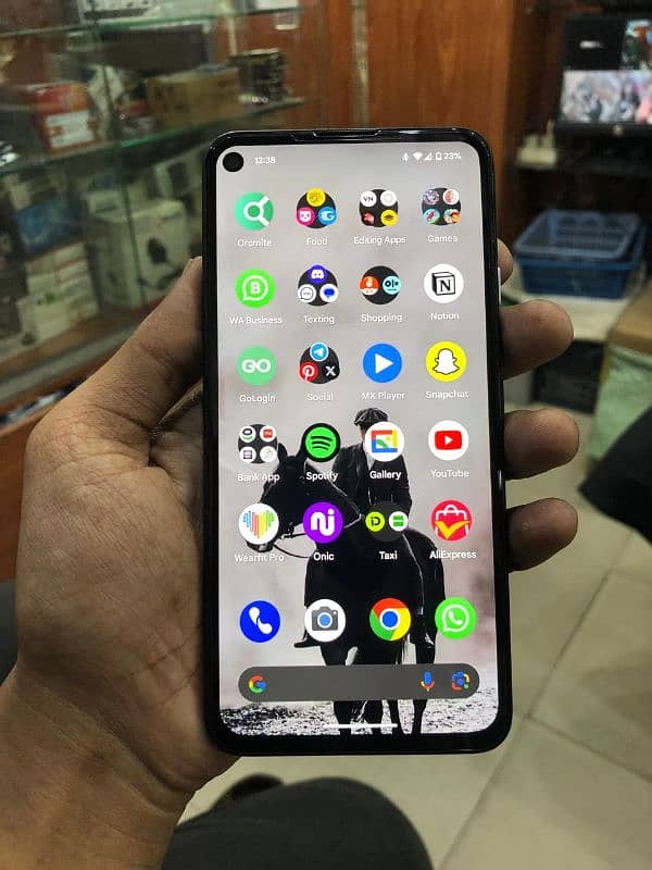 Google pixel 4a 5g 6gb/128gb Lush Condition 6