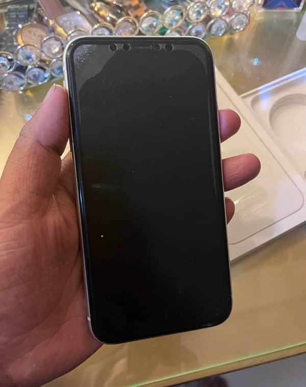 IPHONE 11 128 GB PTA APPROVED 3