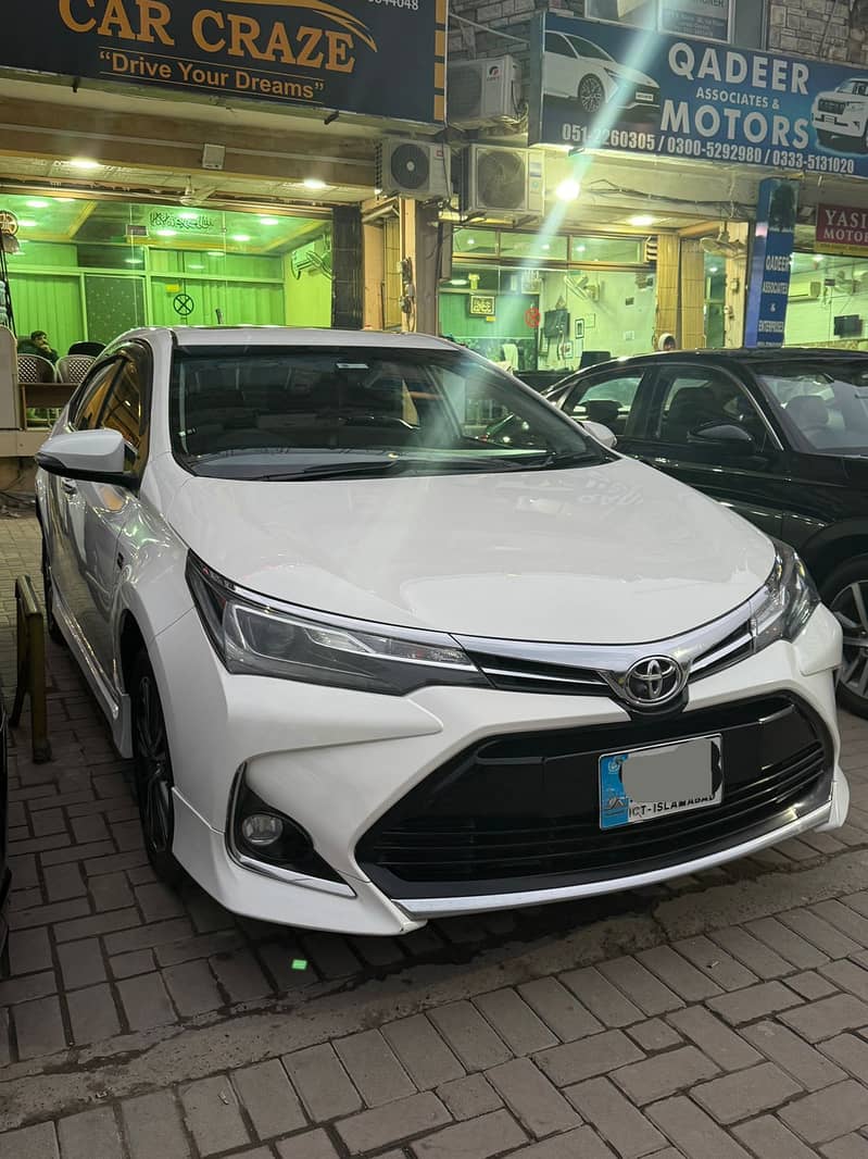 Toyota Altis Grande 2022 1