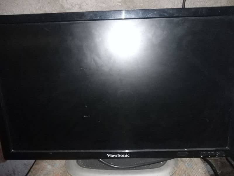 Gaming PC i3 10105 and Graphic card Rx590 8gb 9