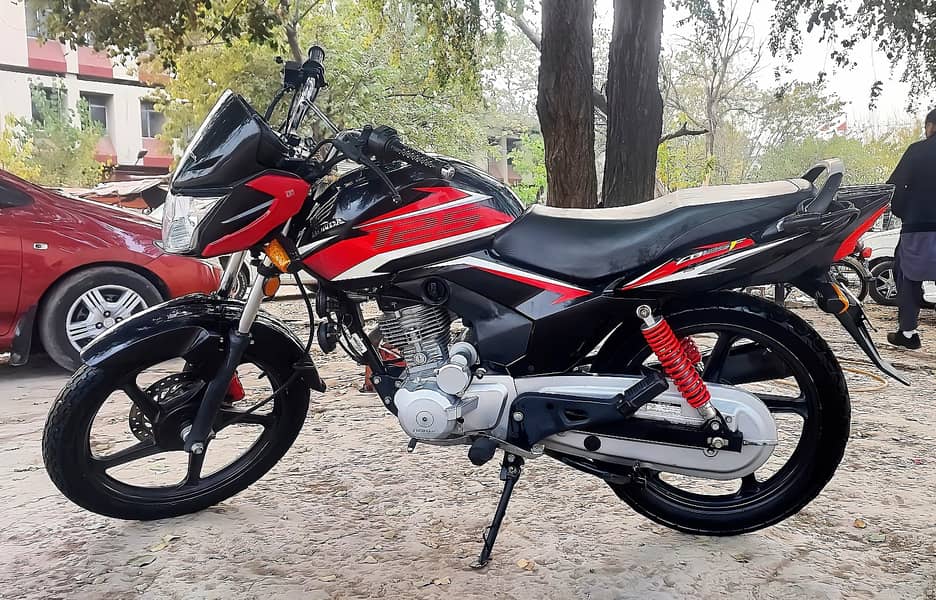 Honda CB 125F 2021 0