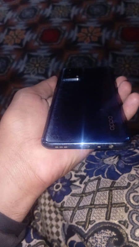 oppo f 19 with box and charger good batry timing 1