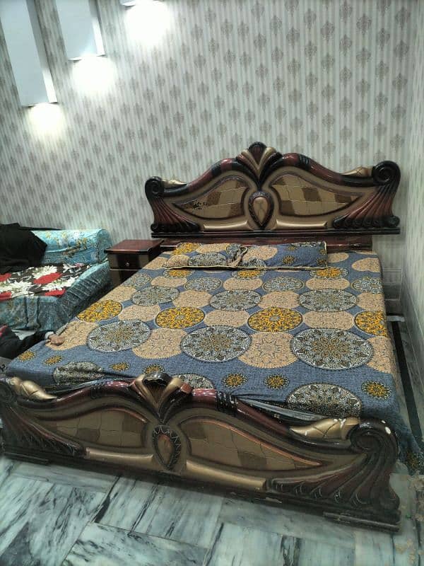 bed with Dressing without Matters for sale 0