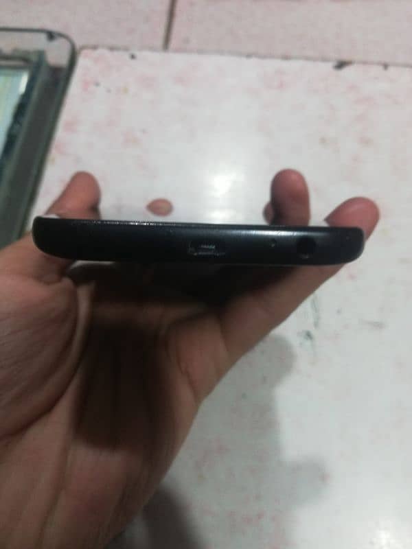 Samsung J2 core in used 2