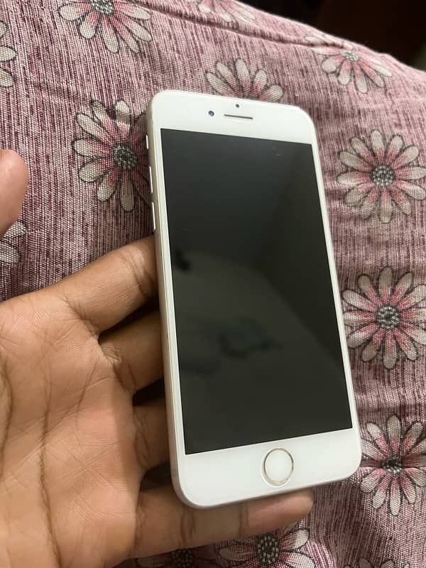 I Phone 7 32gb jv lush condition 13