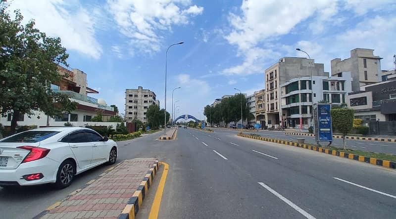 8 Marla Commercial Plot Available for Sale in DHA Phase 6, CCA2, Lahore 1