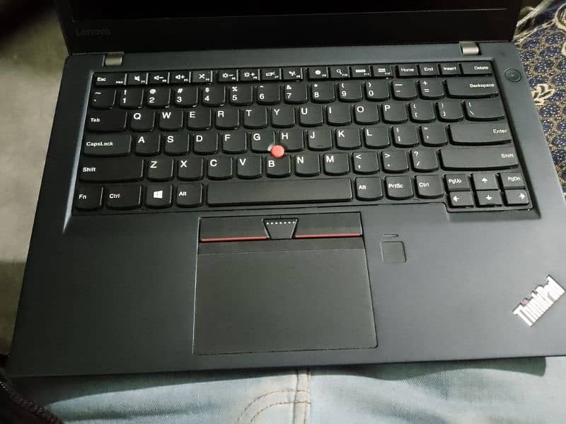 Lenovo Thinkpad core i6 8