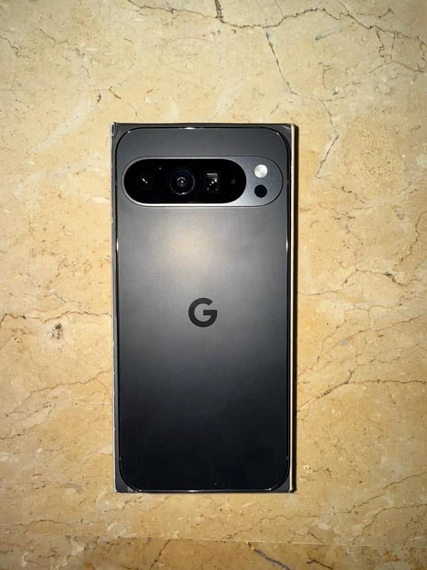 GOOGLE PIXEL 9 PRO XL 256GB OBSIDIAN COLOUR 3