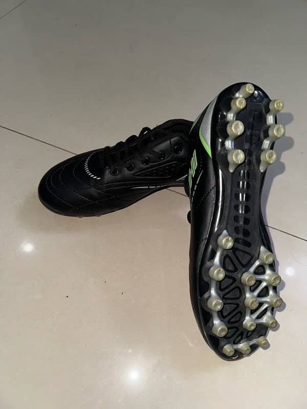 Imported Football shoes 1