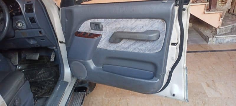 Toyota Prado 1997 TX Limited (sunroof) 4