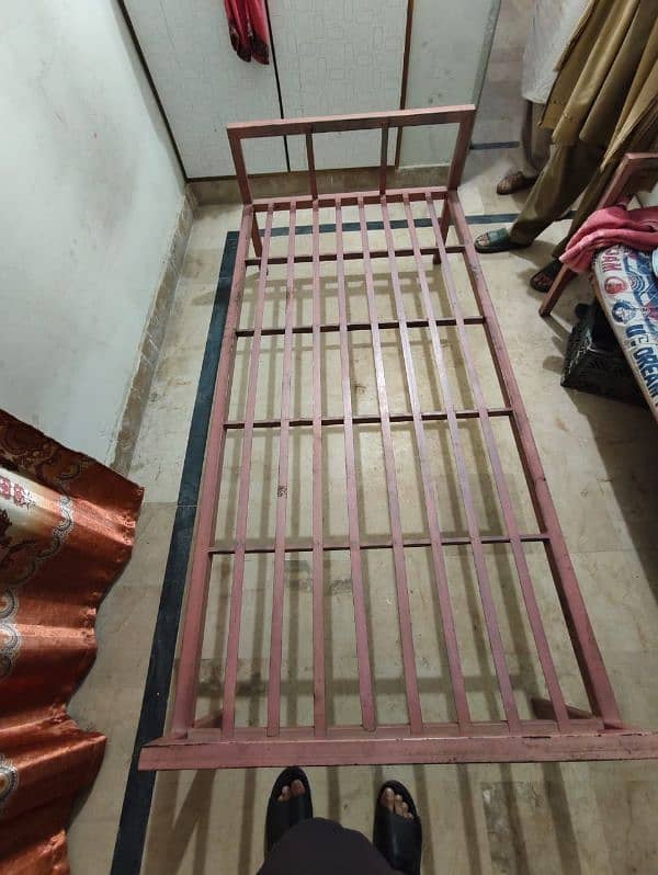 Single Bed's For Home / commercial Uses 2