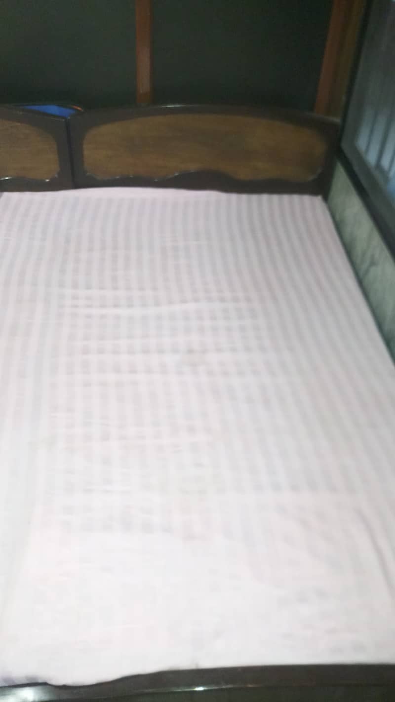 Single bed with mattress 1