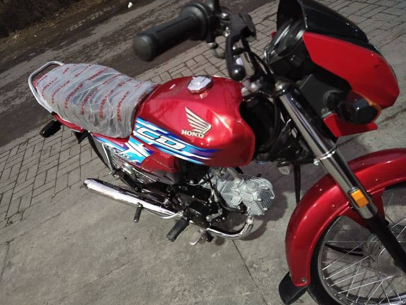 Honda dream 70cc  10 by10 condition 7