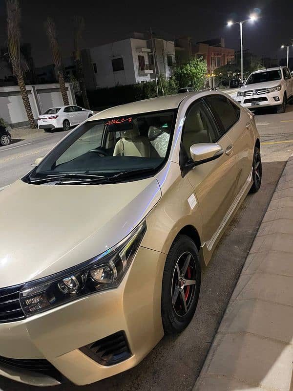 Toyota Corolla GLI 2016 B2B Genuine 2