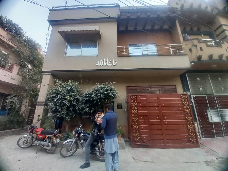 4 marla Double story house for sale in Royal Garden Lahore 0