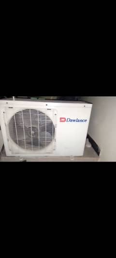 Dawlance Ac.  Good condition. Gas warranty. 0312_5361_508