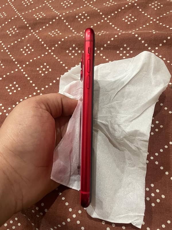 IPhone 11 red colour 4