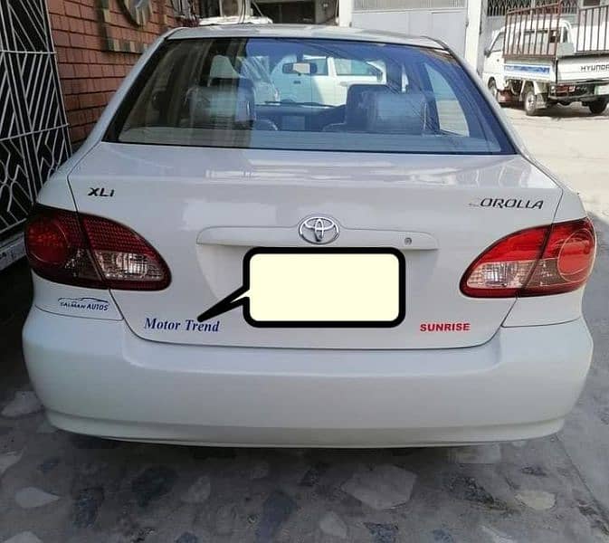 Toyota Corolla XLI 2006 bumper to bumper or paint 80% 4