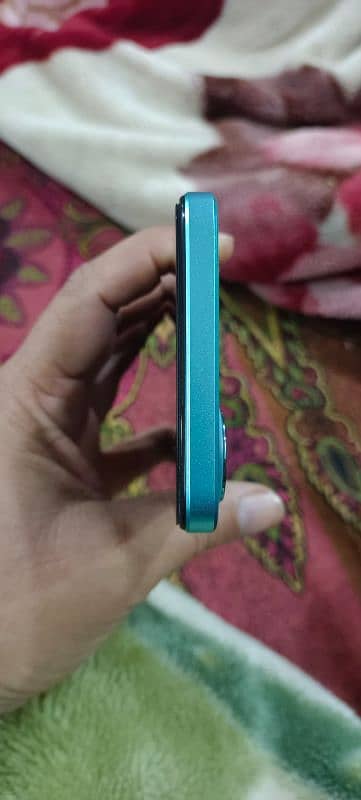 Oppo A78 Ram 8+8  Room 256 GB 6