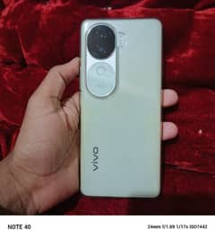 Vivo v40e just 2 week use