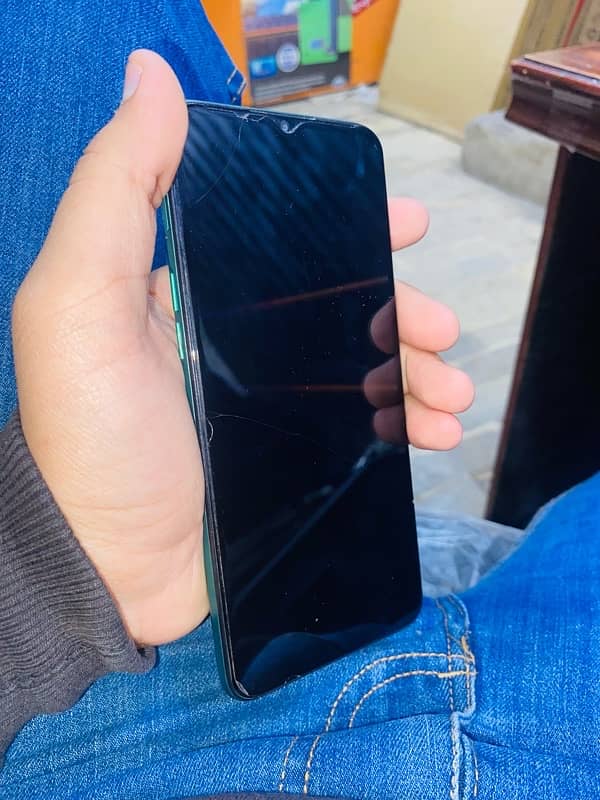 Realme5i | 4-64GB | Green Colour | With Box 3