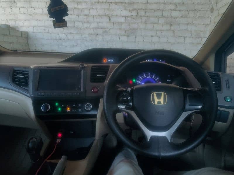 Honda Civic Standard 2012 12