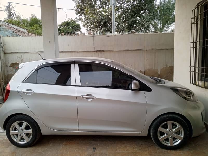 KIA Picanto 2022 10