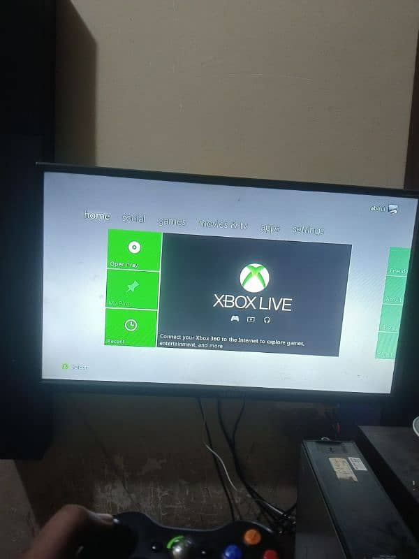 x box 360 with 2 x controller 2