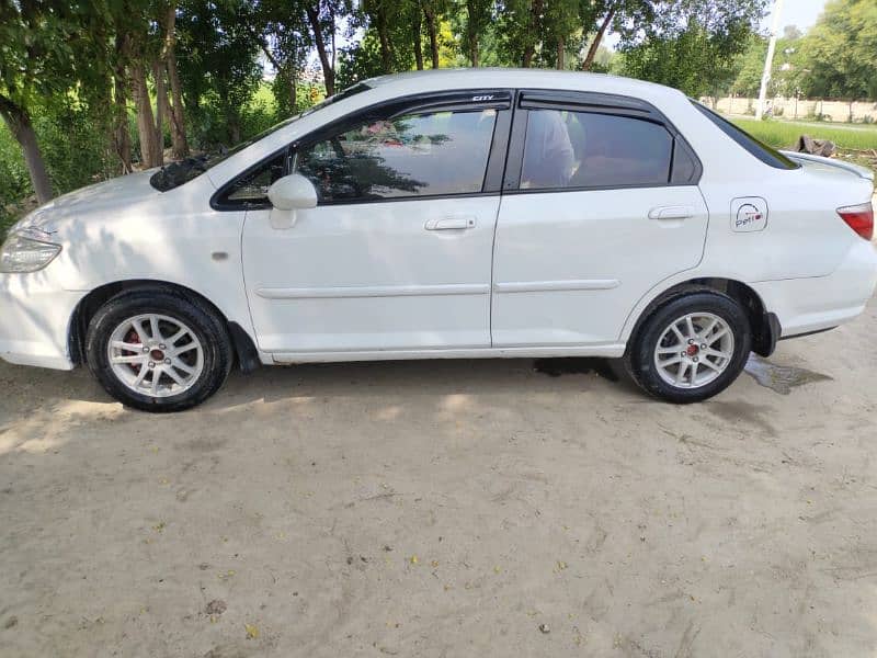 Honda City IDSI 2006 5