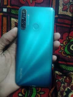 realme 5i