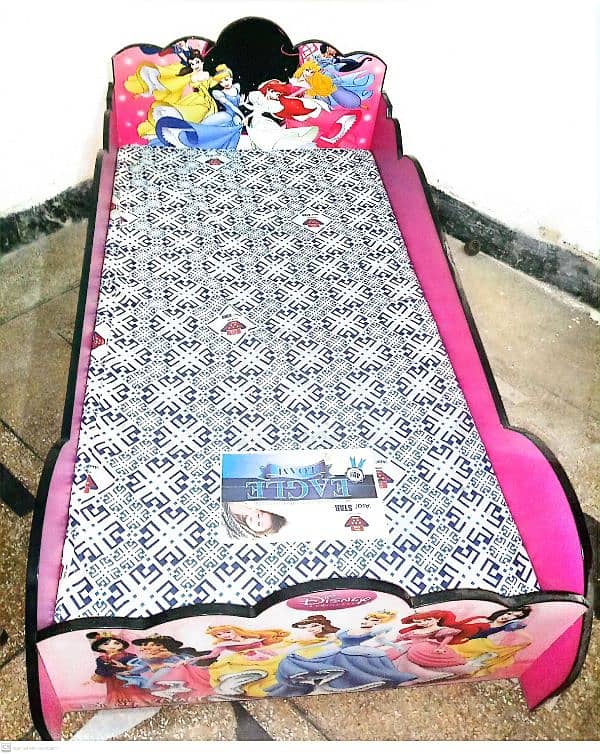 Barbie Fancy Bed with Matress 1