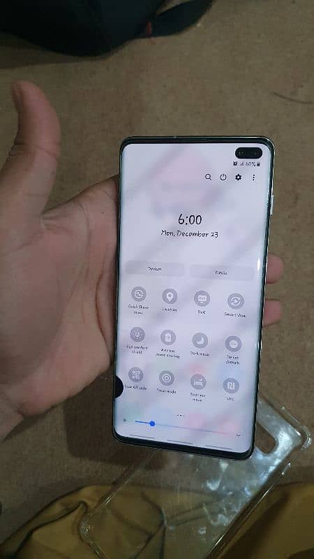 samsung s10+ 1